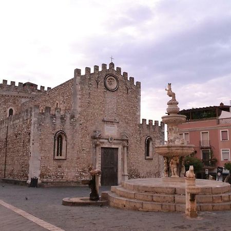 Charming Place 2 Taormina Buitenkant foto