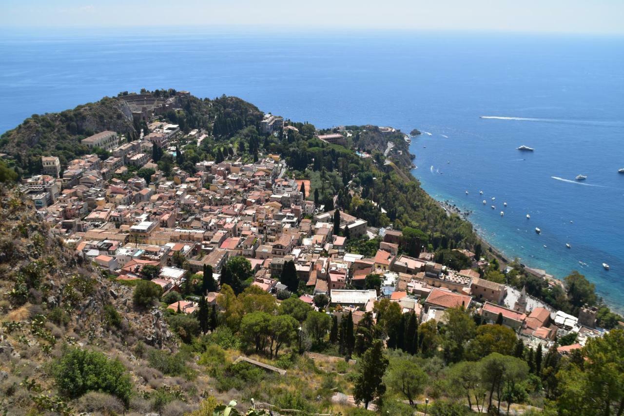 Charming Place 2 Taormina Buitenkant foto