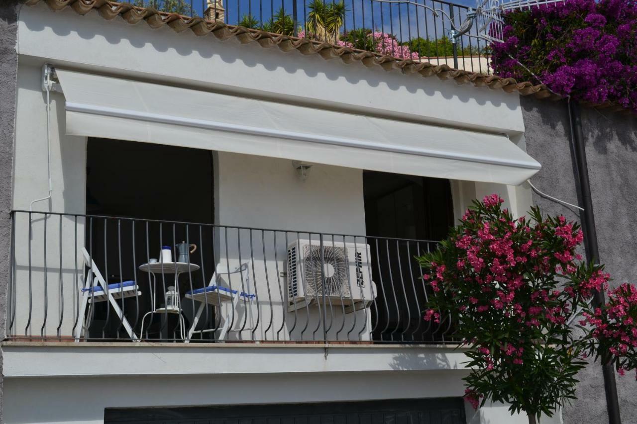 Charming Place 2 Taormina Buitenkant foto